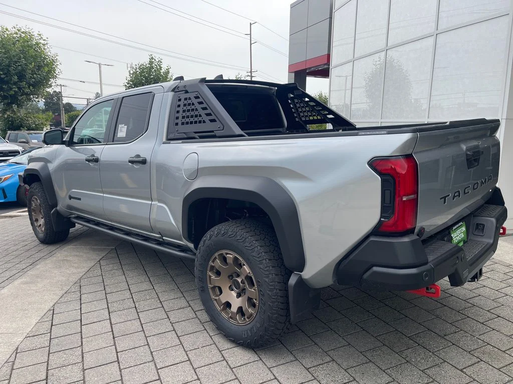 New 2026 Celestial Silver Metallic Toyota Trailhunter image 3