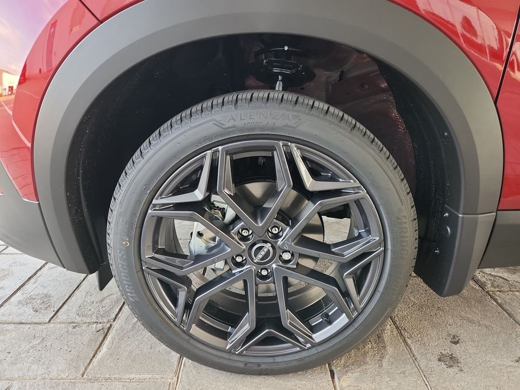 New 2026 Scarlet Ember Tintcoat Nissan SR image 22