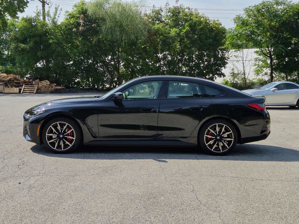Used 2024 Black BMW M50 image 9