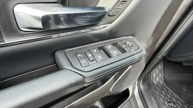 2026 RAM 1500 Laramie - Photo 21