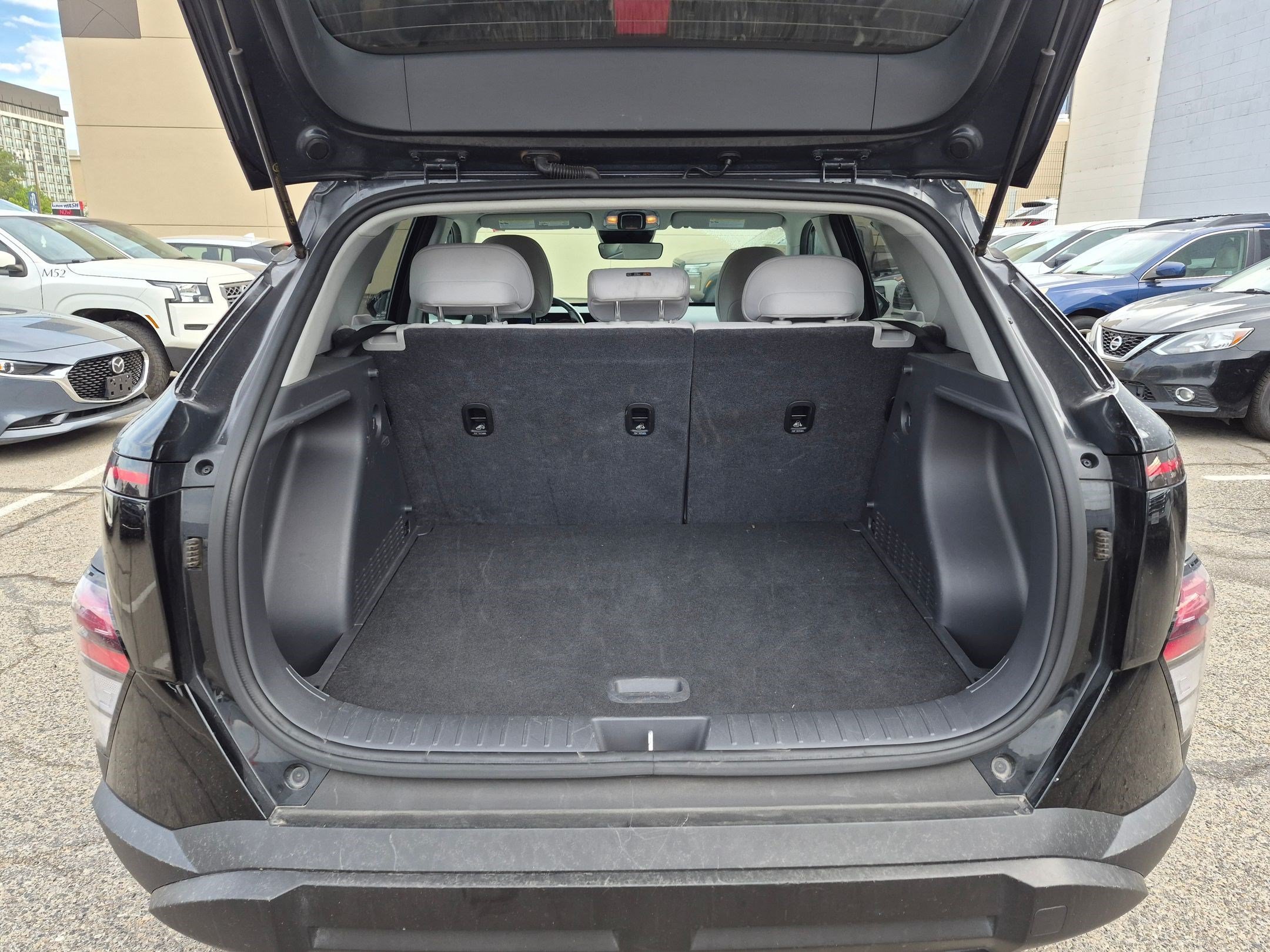 Used 2024 Abyss Black Pearl Hyundai SEL image 28