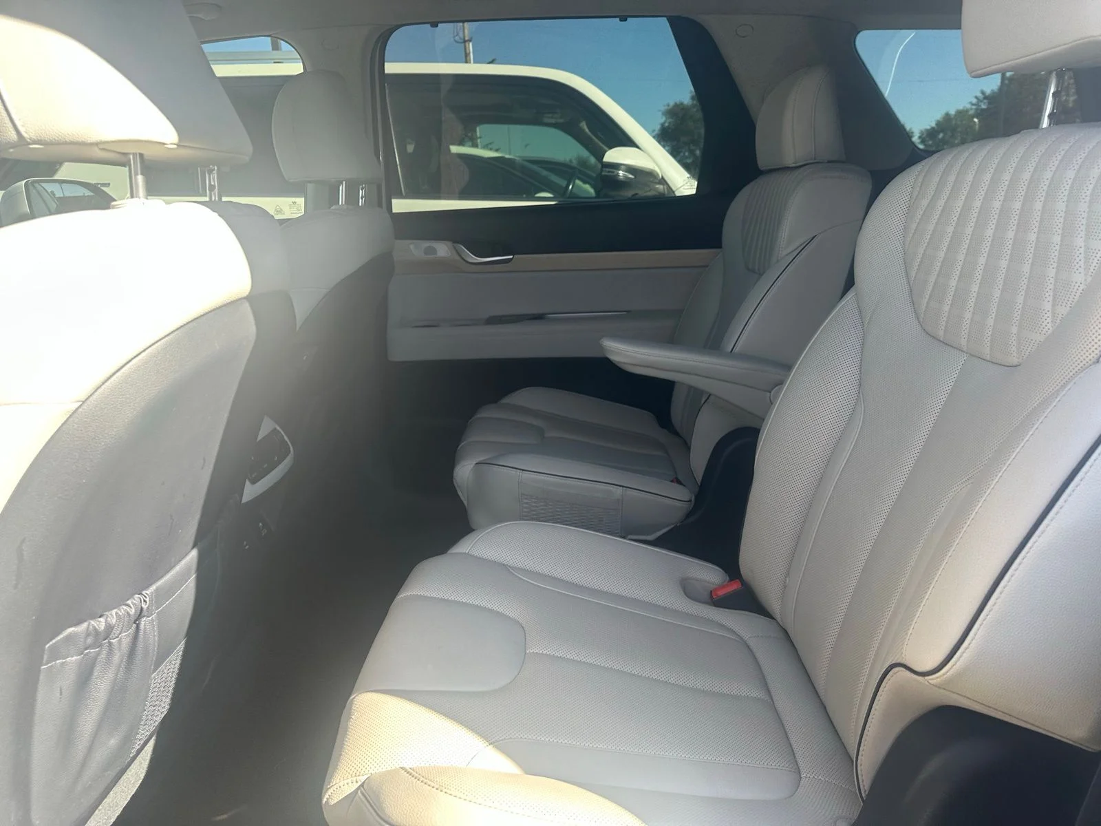 Used 2023 White Hyundai Limited image 35