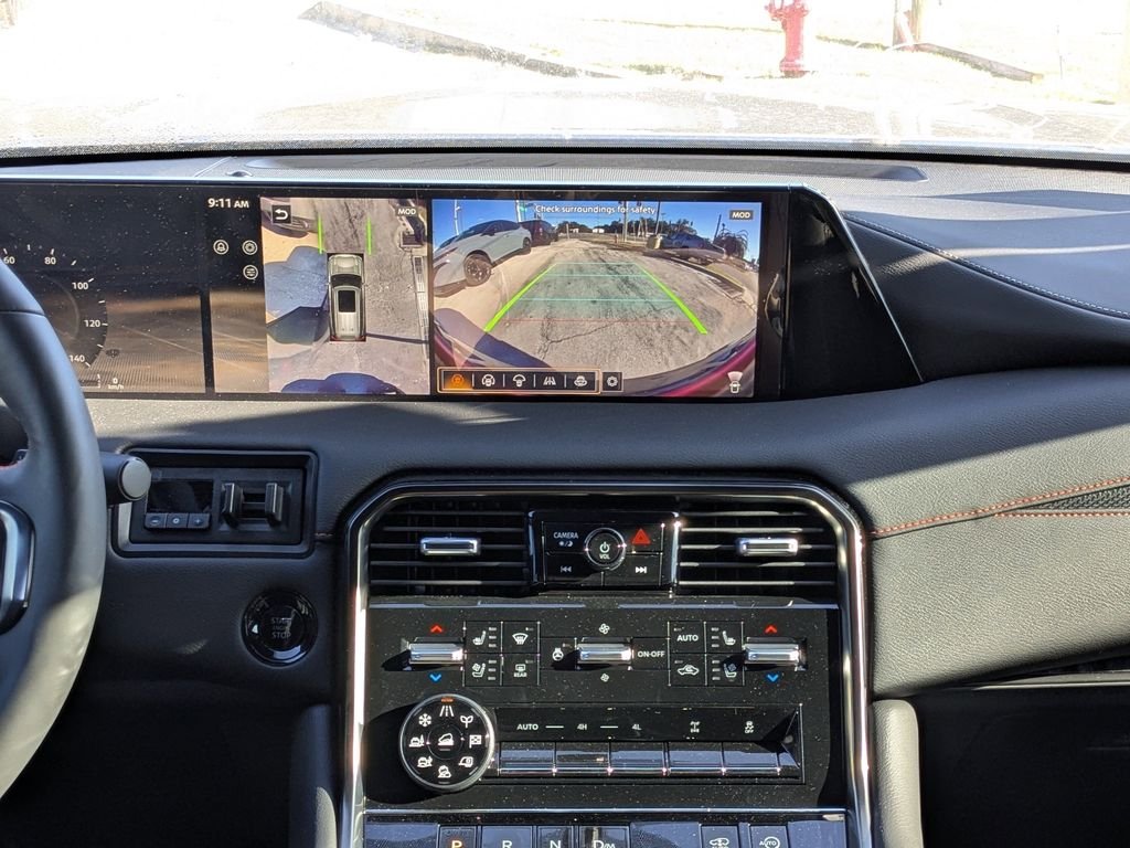 2025 Nissan Armada PRO-4X - Photo 18