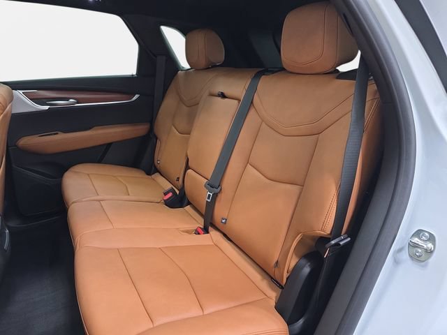 New 2026 Crystal White Tricoat Cadillac Premium Luxury image 11