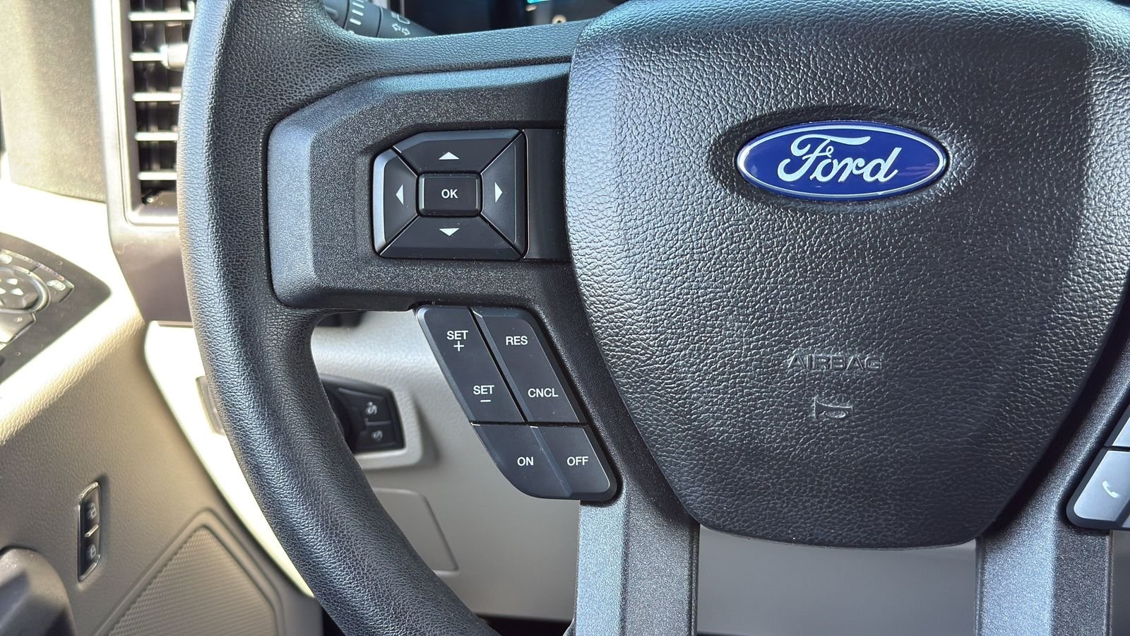 Used 2018 Gray Ford XL image 16