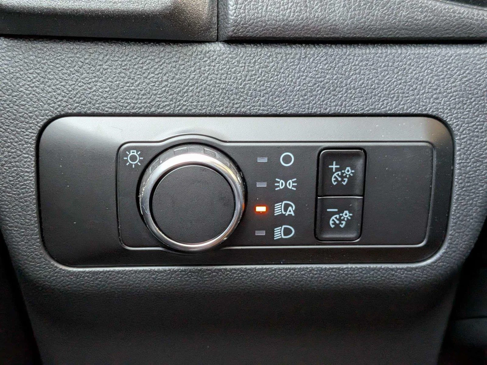 New 2026 Carbonized Gray Metallic Ford Big Bend® image 28