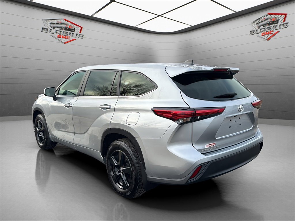 2023 Toyota Highlander Limited Platinum XLE XSE photo 3
