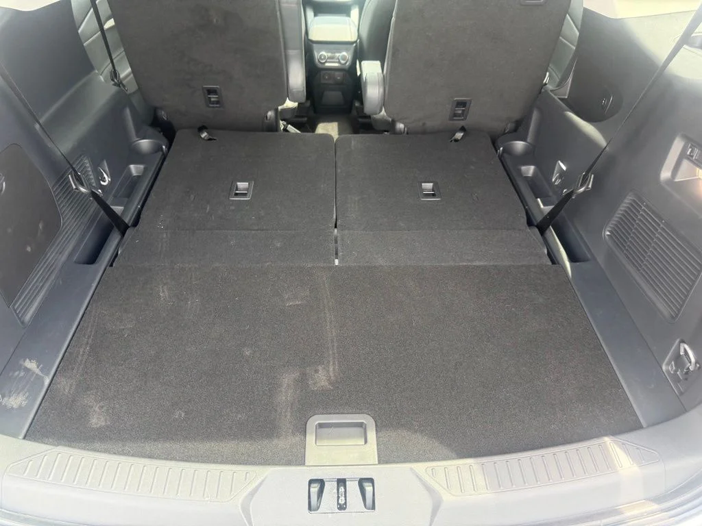 New 2026 Space White Metallic Ford Active image 38