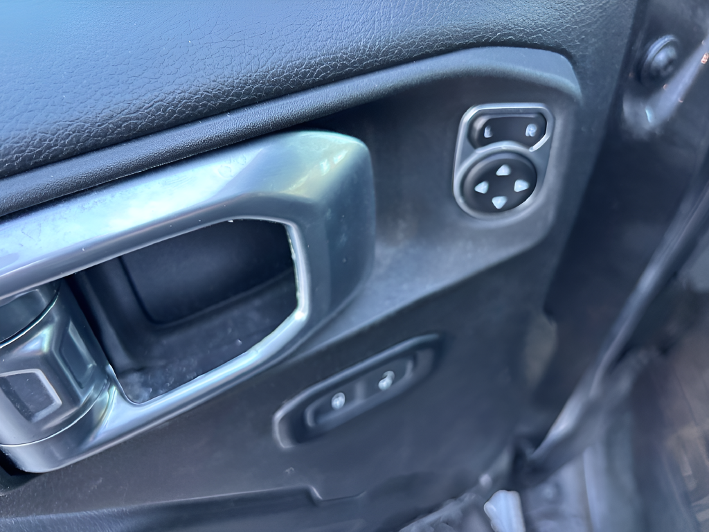 Used 2023 Gray Jeep Rubicon 4xe image 23
