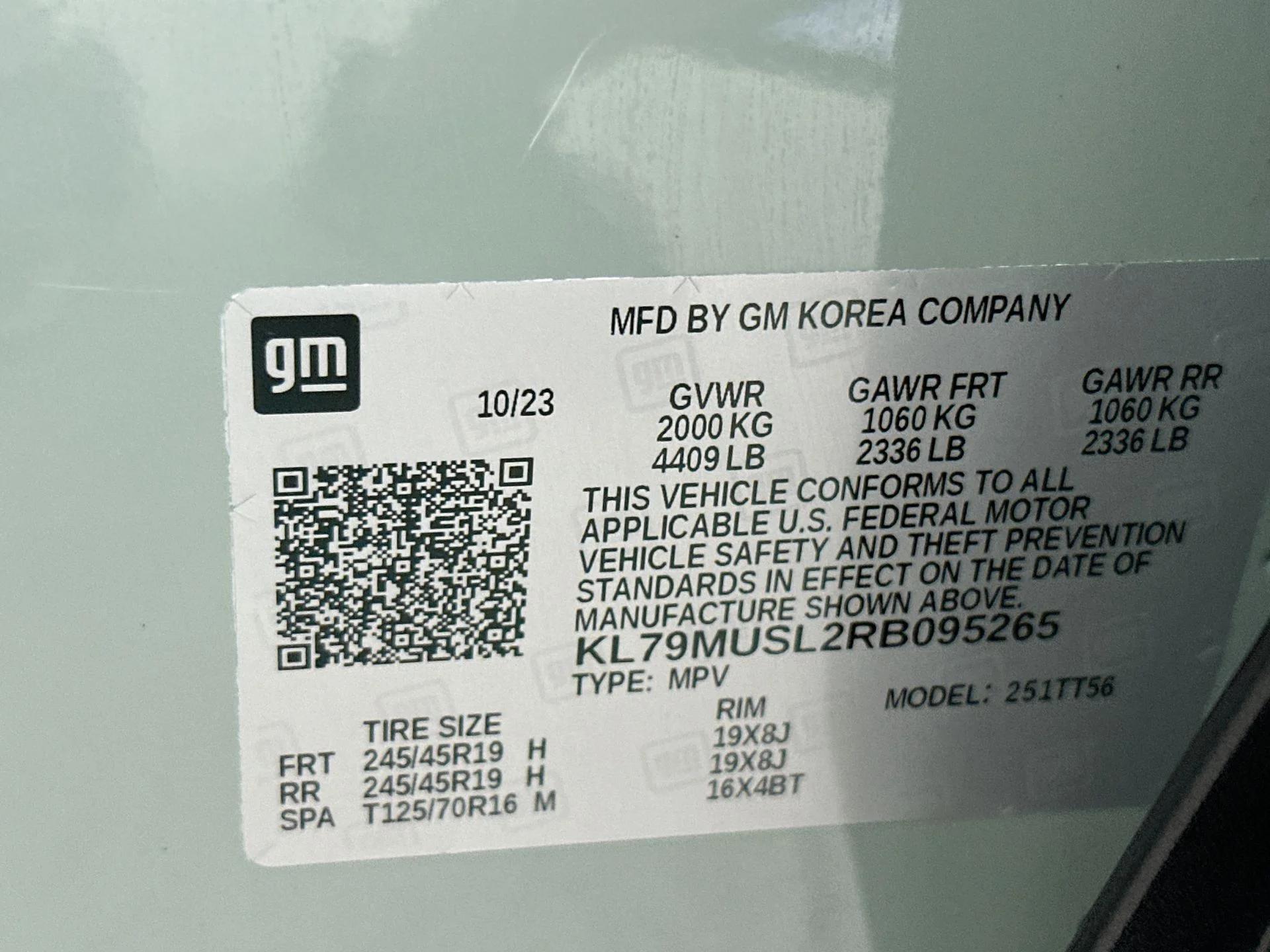 Used 2024 Green Chevrolet RS image 40
