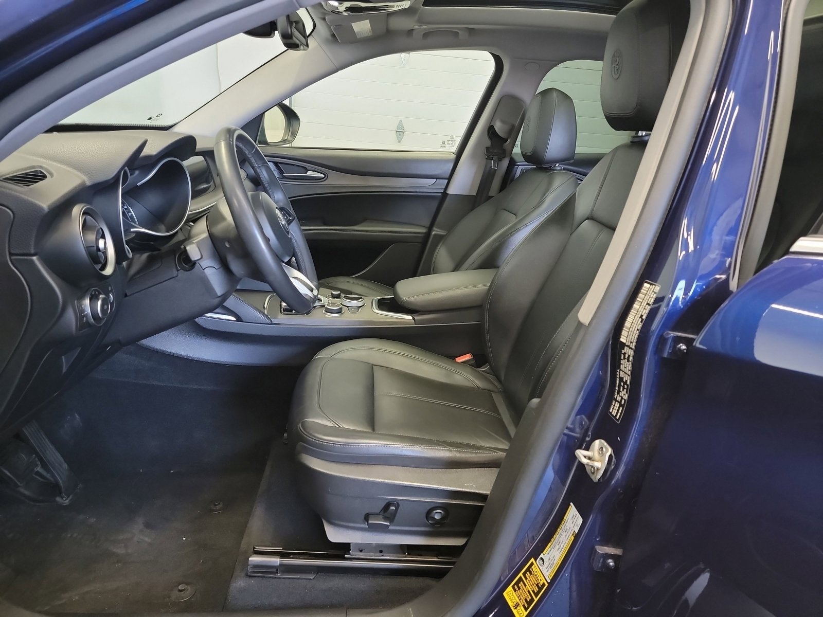 2021 Alfa Romeo Stelvio Ti - Photo 11