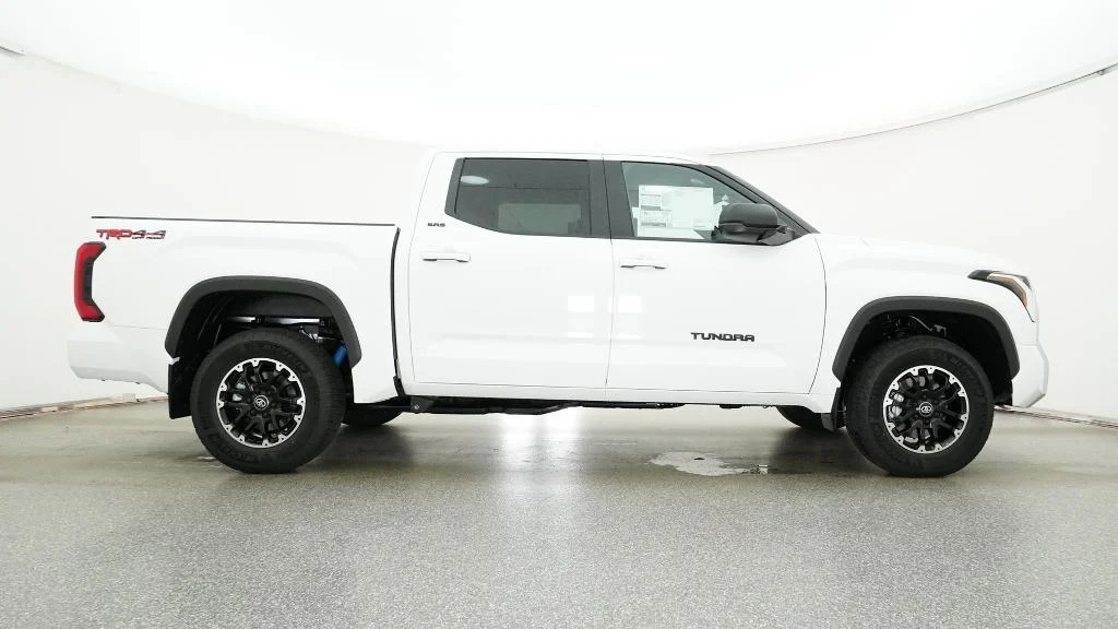 New 2026 Ice Cap Toyota SR5 image 30