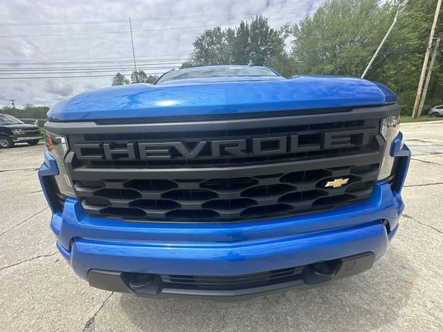 Used 2025 Blue Chevrolet Custom image 33