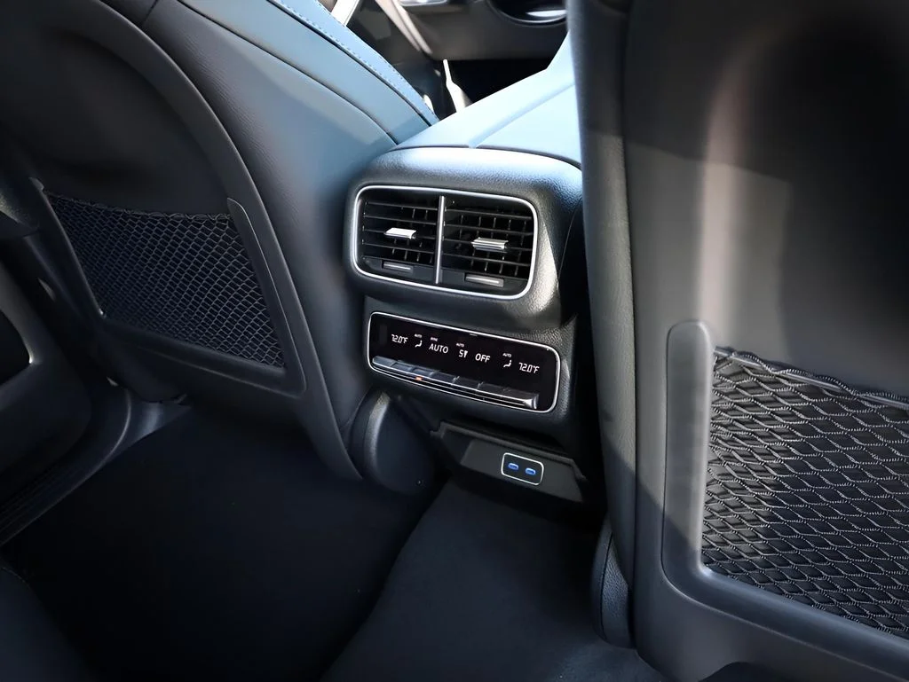 Used 2026 MANUFAKTUR Alpine Gray Mercedes-Benz GLE 450 image 14