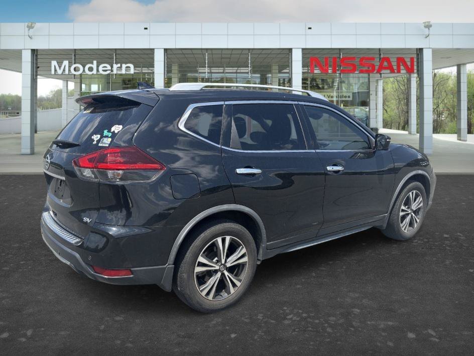 Used 2019 Magnetic Black Pearl Nissan SV image 5