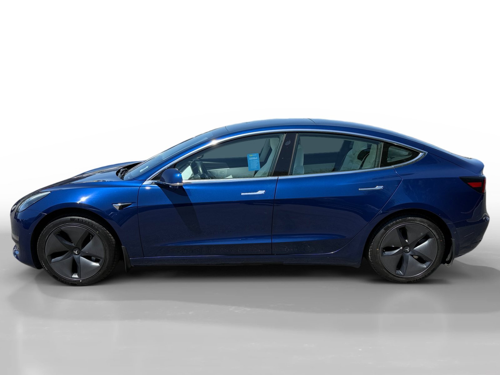Used 2020 Deep Blue Metallic Tesla Standard Range Plus image 2