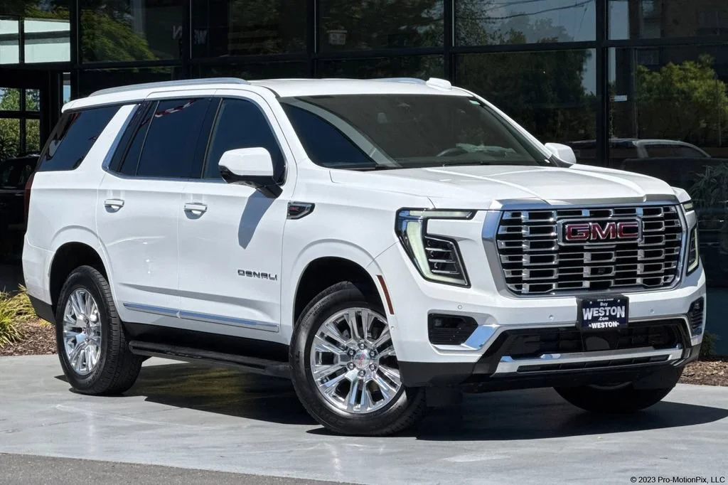 2025 GMC Yukon 4WD Denali's photo