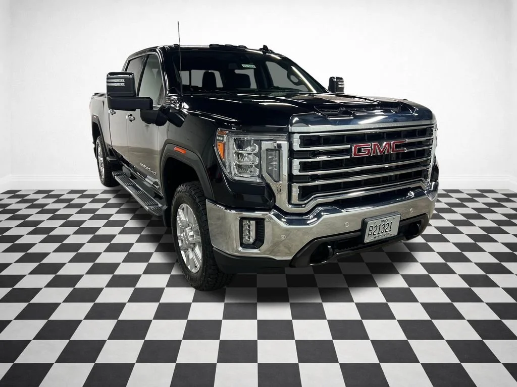 2020 GMC Sierra 4WD Crew Cab Standard Box SLT's photo