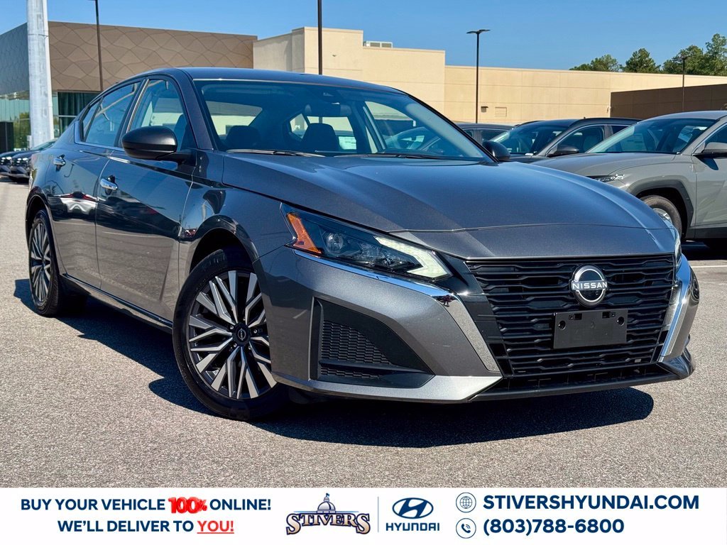 2025 Nissan Altima