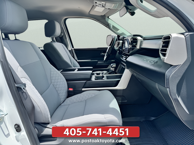 Used 2023 White Toyota SR5 image 18