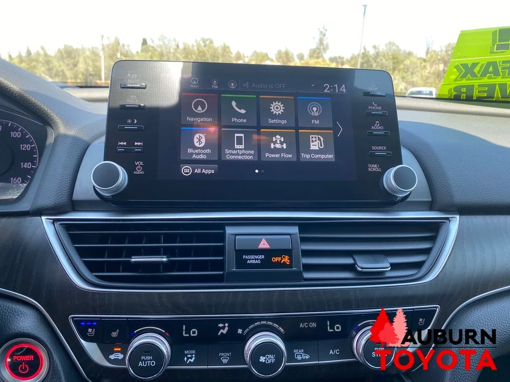 Used 2022  Honda Touring image 17