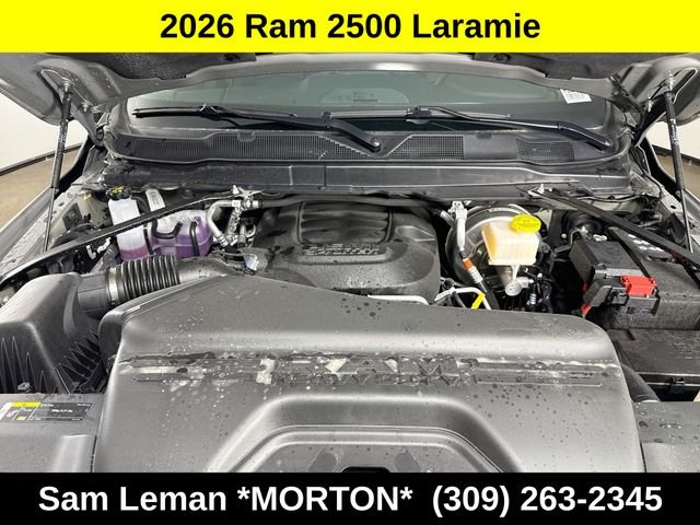 New 2026 Ceramic Gray Clear-Coat Exterior Paint Ram Laramie image 29