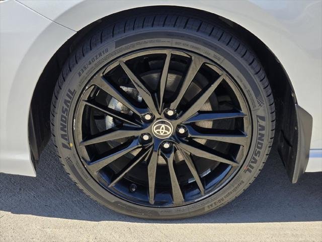 Certified Used 2024 MID BLK/WIND CHILL Toyota  image 8