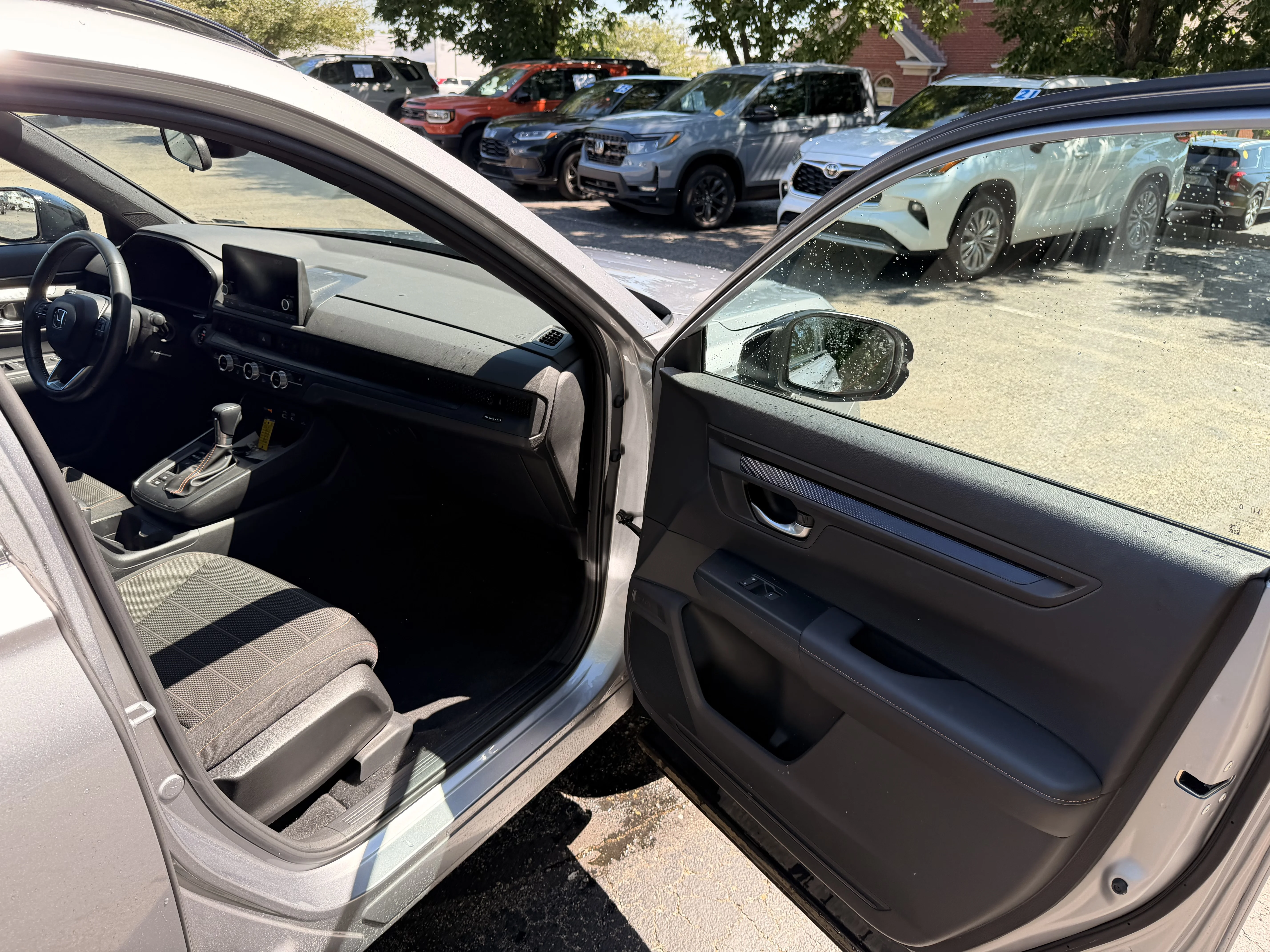 Certified Used 2024 Lunar Silver Metallic Honda Sport image 14
