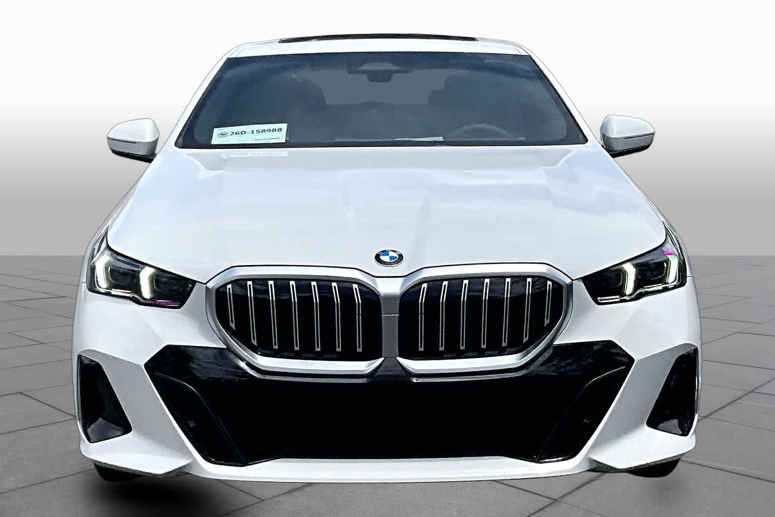 New 2026 Alpine White BMW 530i xDrive image 3