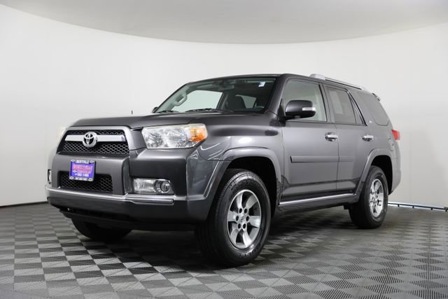 2010 Toyota 4Runner SR5 4x4 V6's photo