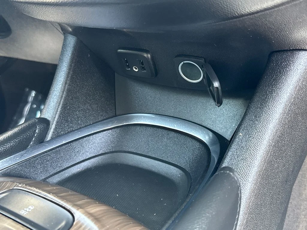 Used 2018 Gray Chevrolet Premier image 15