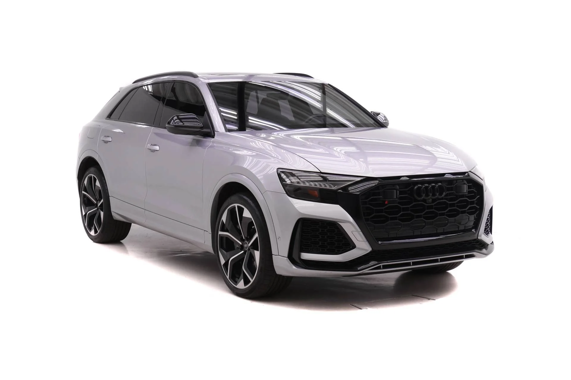 Certified Used 2021 Silver Audi 4.0T image 2