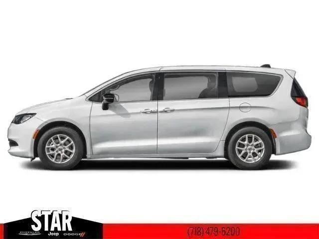 New 2026 Bright White Clear-Coat Exterior Paint Chrysler LX image 3