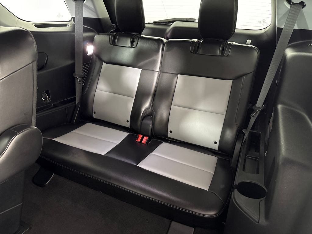 2022 Ford Explorer XLT - Photo 14