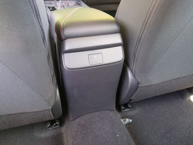 2026 Nissan Sentra SR - Photo 22