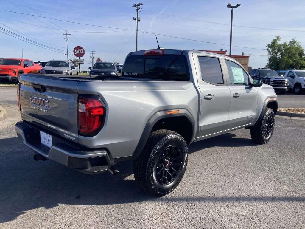 New 2026 Sterling Metallic GMC Elevation image 4