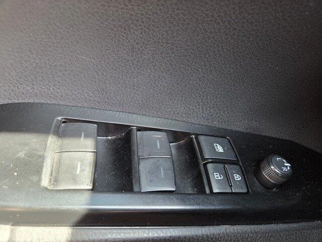 Used 2025 BLACK Toyota LE image 22