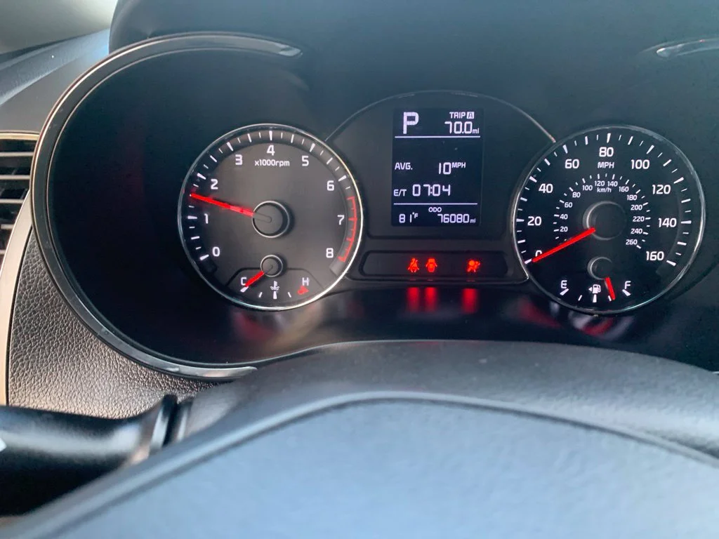 Used 2017 Black Kia LX image 4
