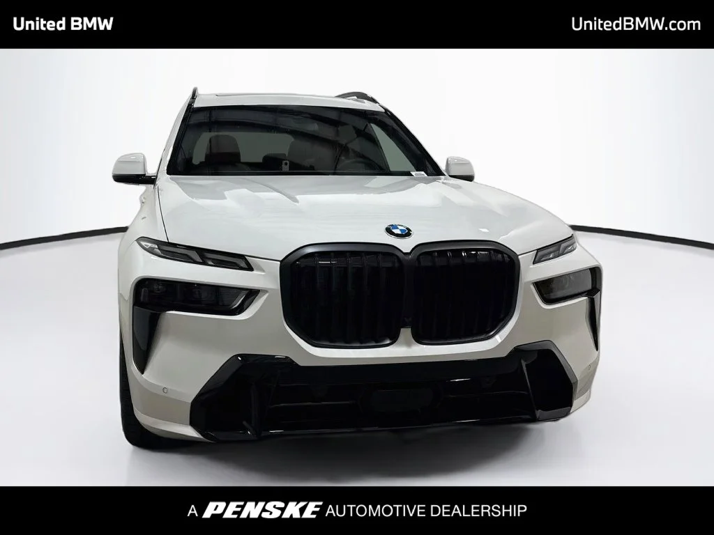 New 2027 Alpine White BMW xDrive40i image 2