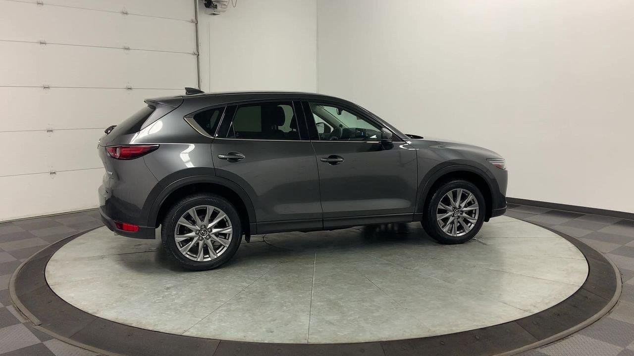 Used 2021 Machine Gray Metallic Mazda Grand Touring image 8