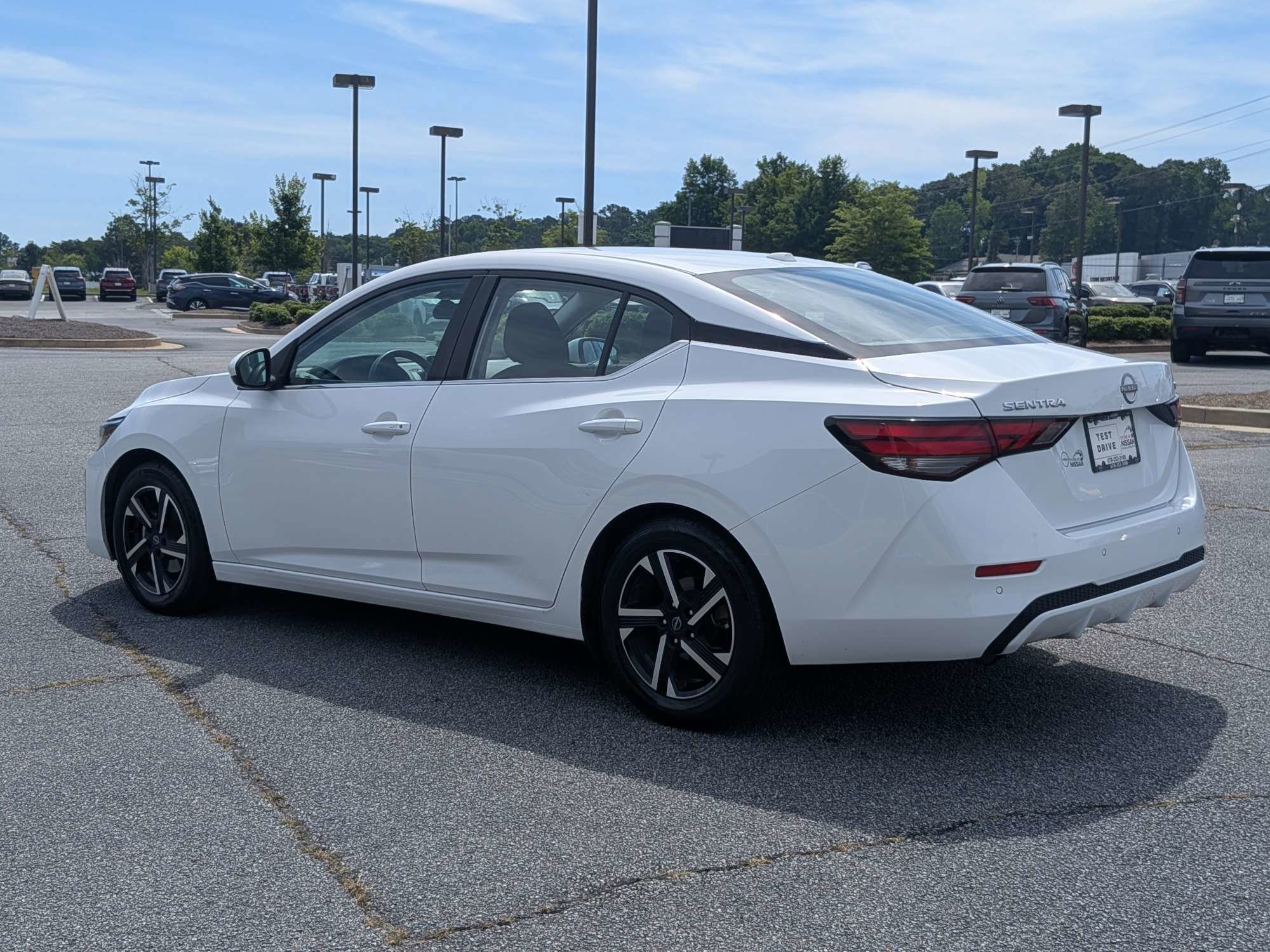 Used 2024 White Nissan SV image 5