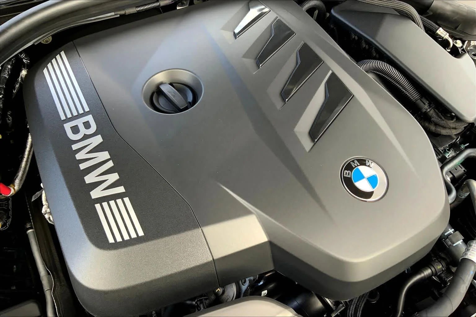 Used 2026 Dravit Grey Metallic BMW 330i NA xDrive image 17