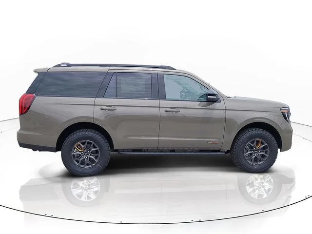 New 2026 Gray Ford Tremor image 4