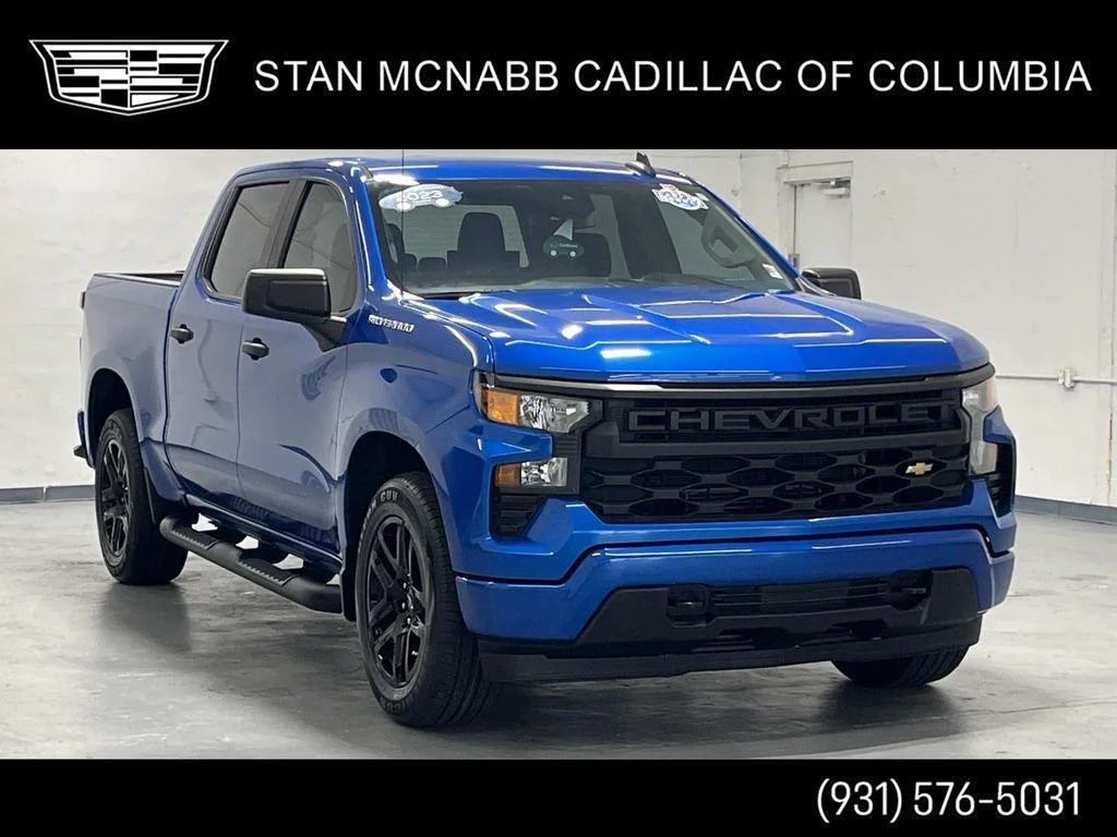 Used 2023 Glacier Blue Metallic Chevrolet Custom image 1