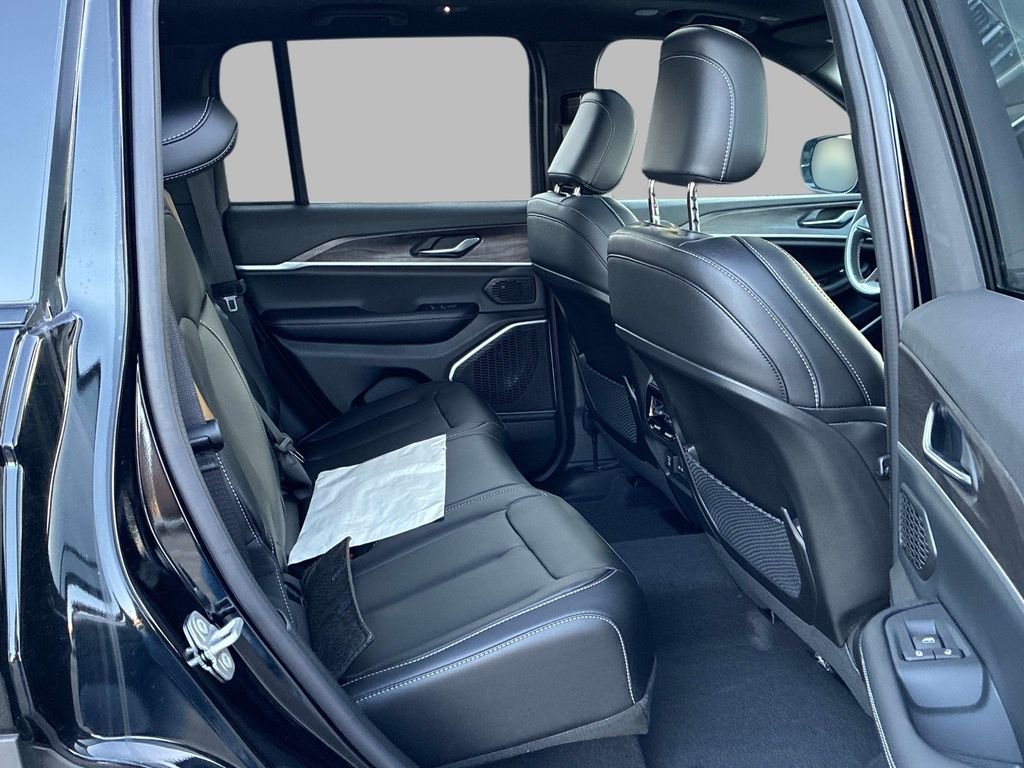 Used 2026 Black Jeep Limited image 10