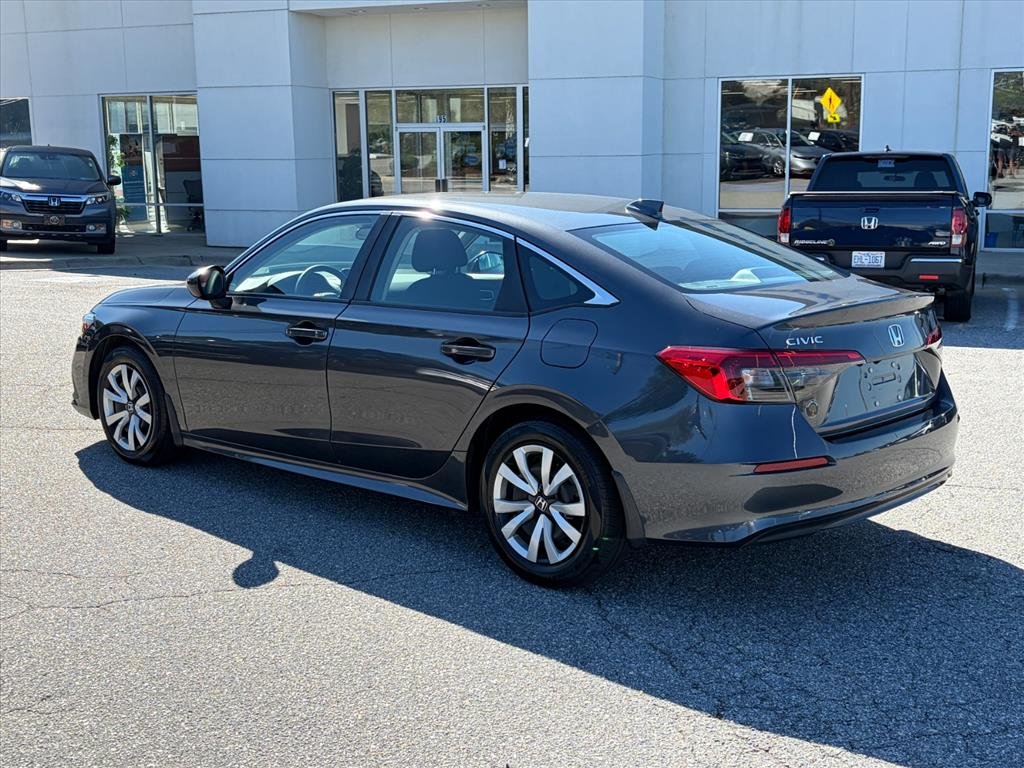 Used 2024 Meteorite Gray Metallic Honda LX image 5