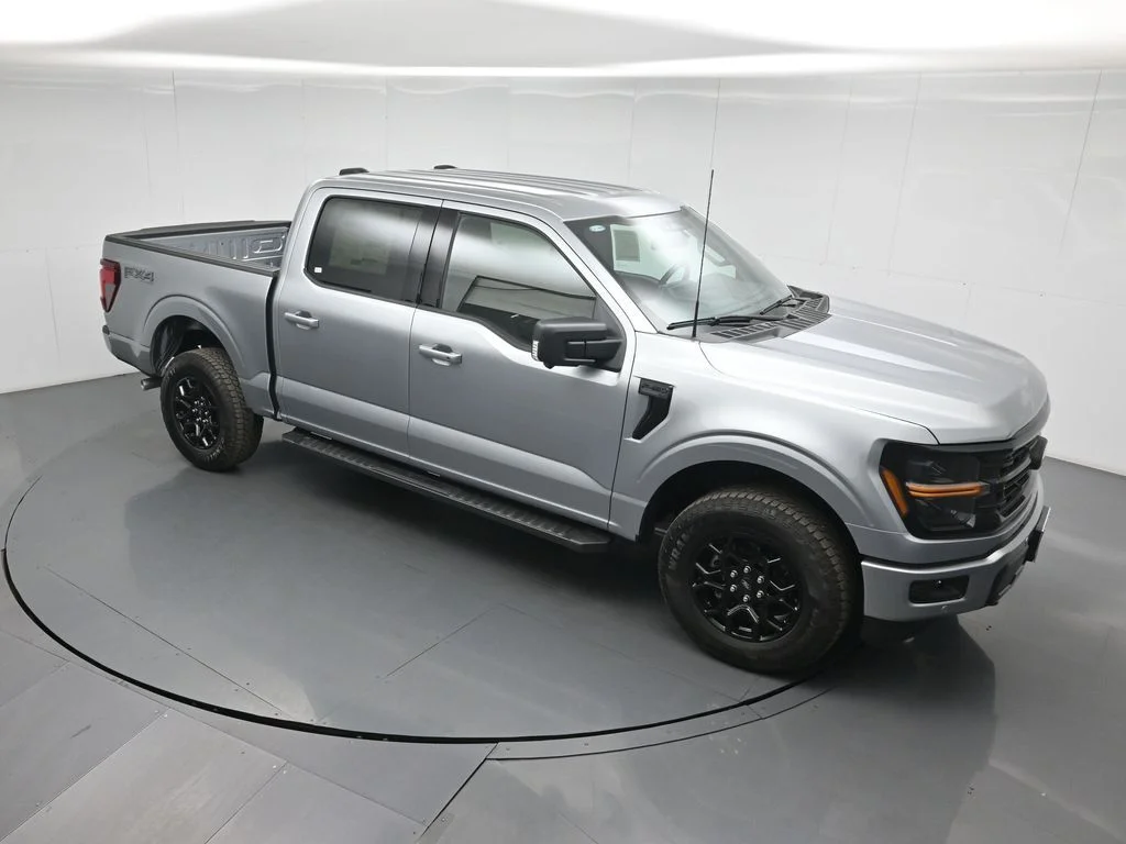 New 2026 Iconic Silver Metallic Ford XLT image 35