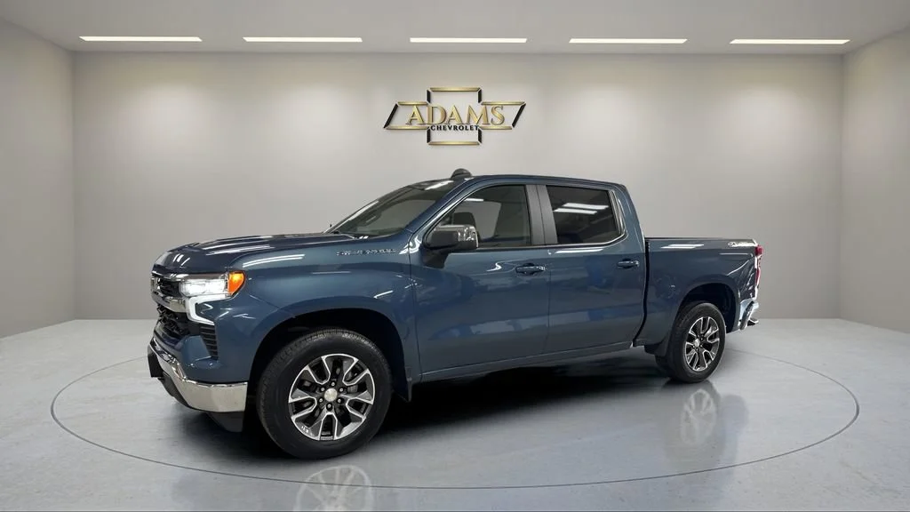 2024 Chevrolet Silverado 1500 LT - Photo 4
