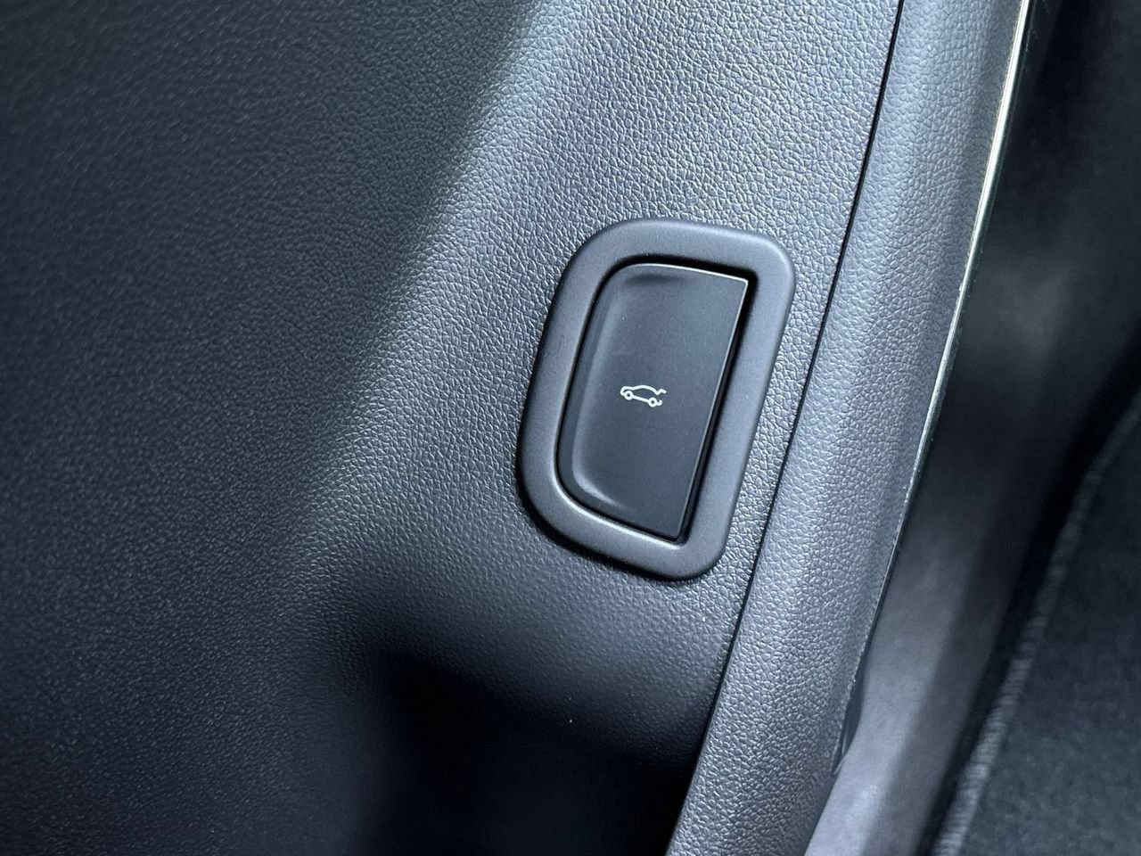 2026 GMC Acadia Elevation - Photo 16