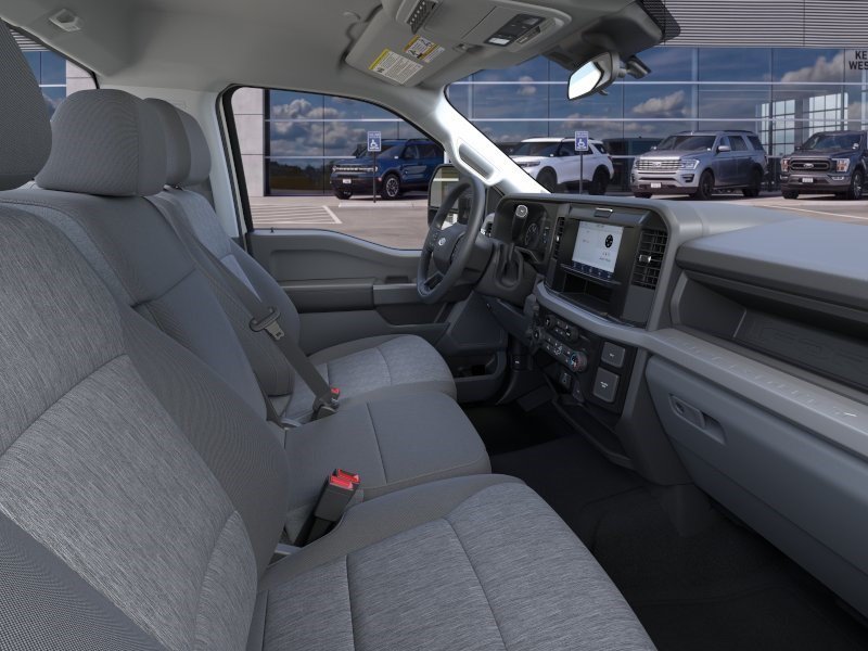 New 2026 Oxford White Ford XL image 12